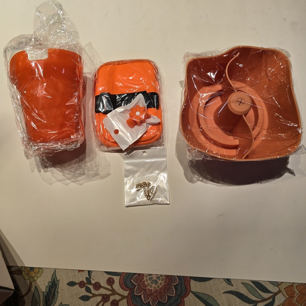 Source Unknown Vibrant Orange Coffee & Tea Set